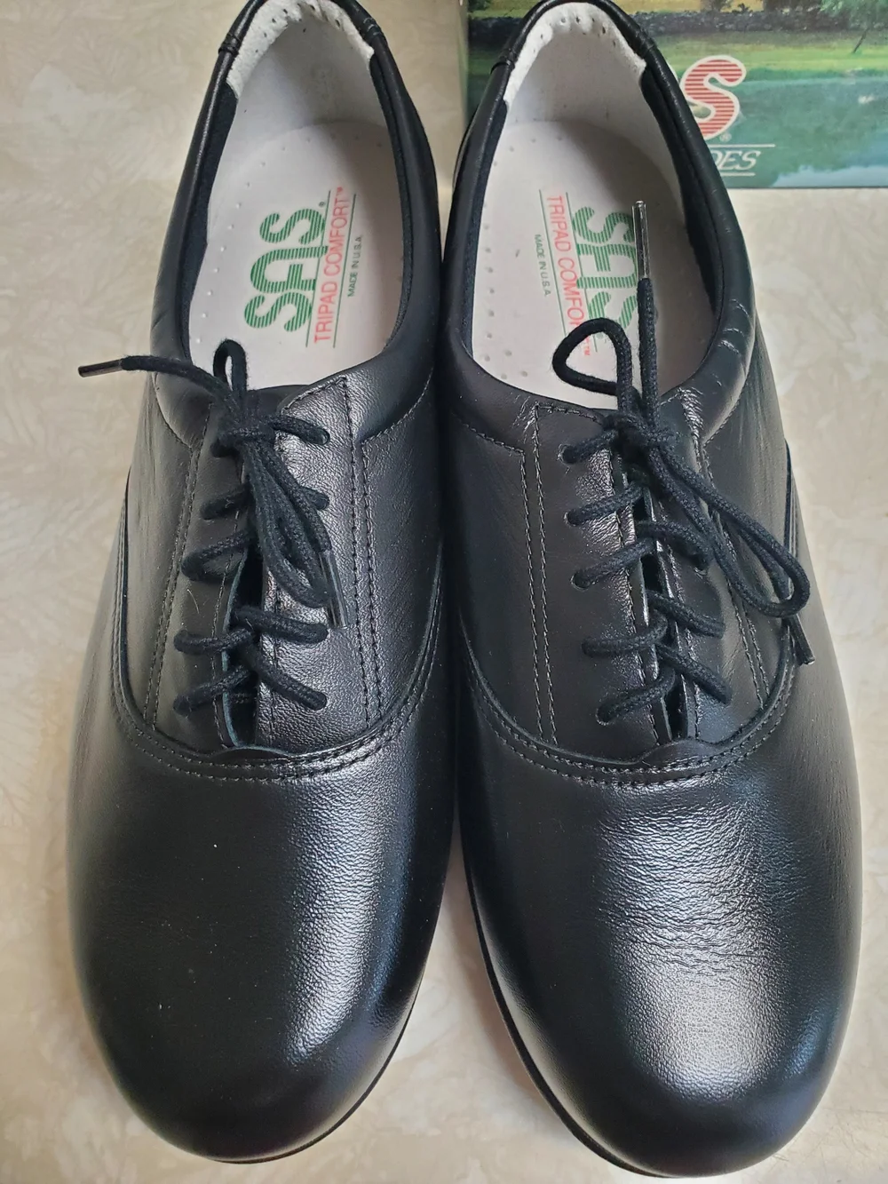 SAS Black Leather Whisper Walking Shoe